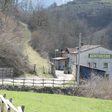 Agriturismo Il Casale Pica Posta Exteriör bild