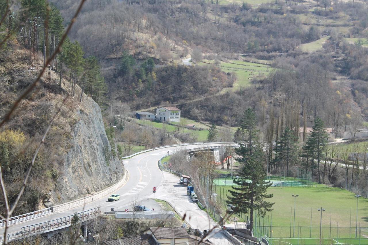 Agriturismo Il Casale Pica Posta Exteriör bild