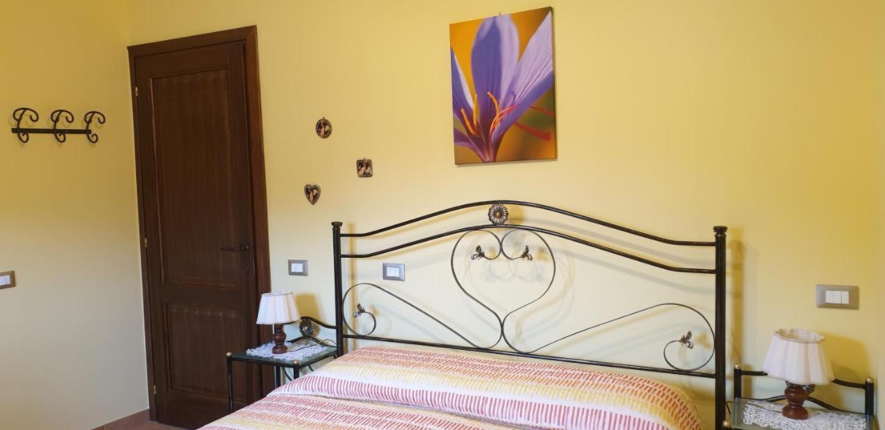 Agriturismo Il Casale Pica Posta Exteriör bild