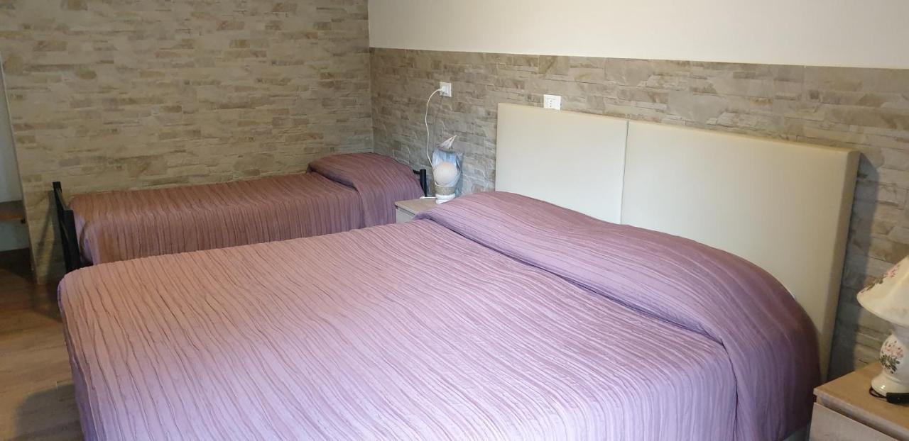 Agriturismo Il Casale Pica Posta Exteriör bild